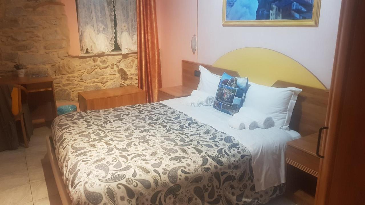 Locanda Dalla Compagnia Riomaggiore Buitenkant foto