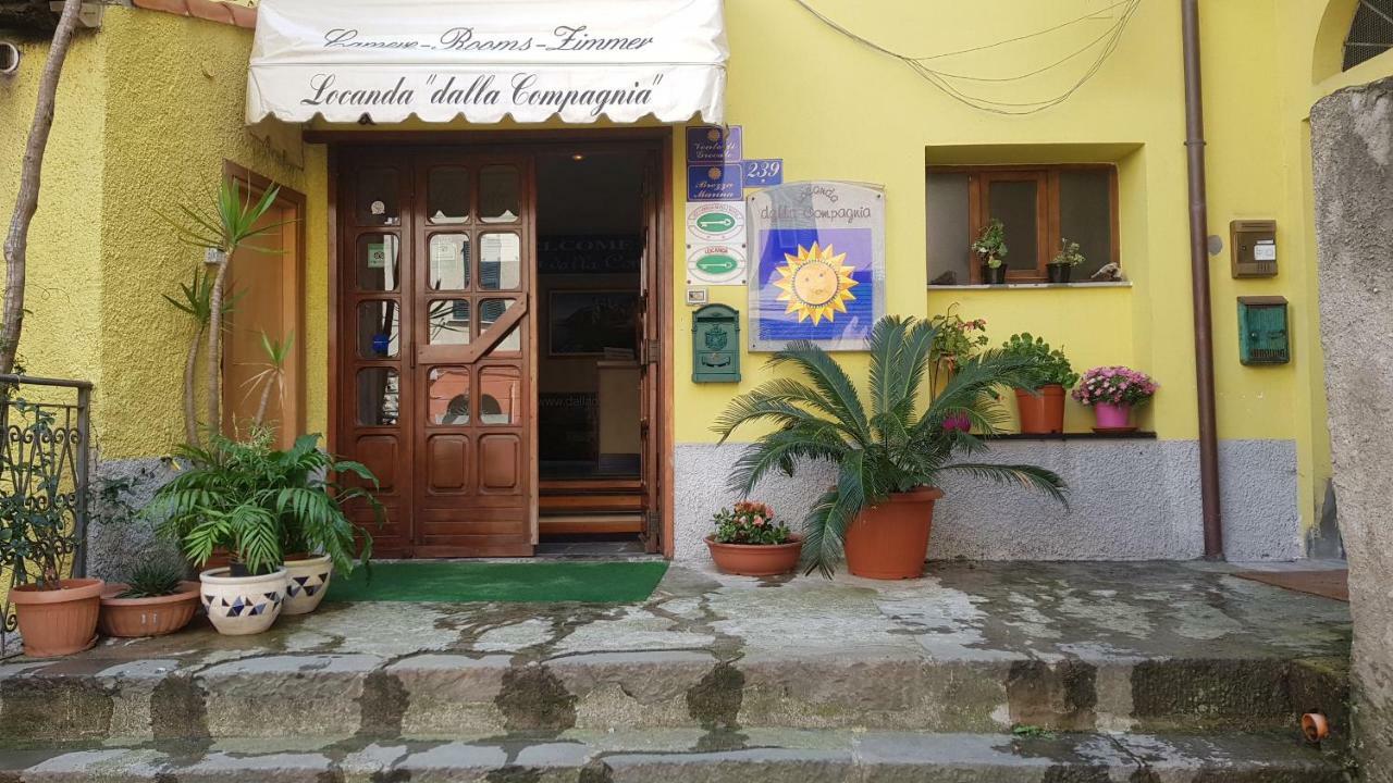 Locanda Dalla Compagnia Riomaggiore Buitenkant foto